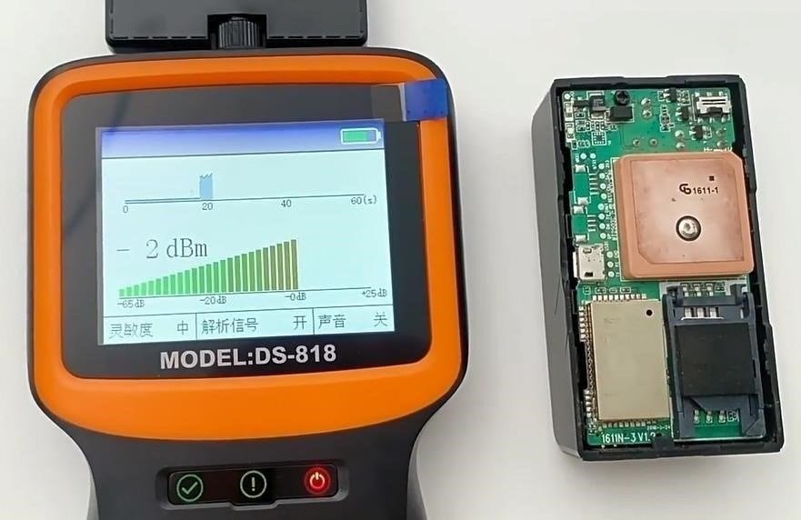 Máy Dò Sóng phát hiện CAMERA mini định vị Giấu 4G phân tích tín hiệu không dây DS818